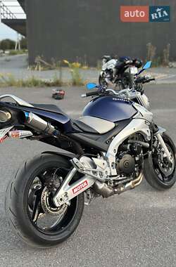 Мотоцикл Без обтекателей (Naked bike) Suzuki GSR 600 2007 в 