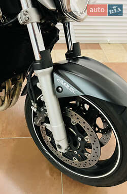 Мотоцикл Без обтікачів (Naked bike) Suzuki GSR 600 2008 в 