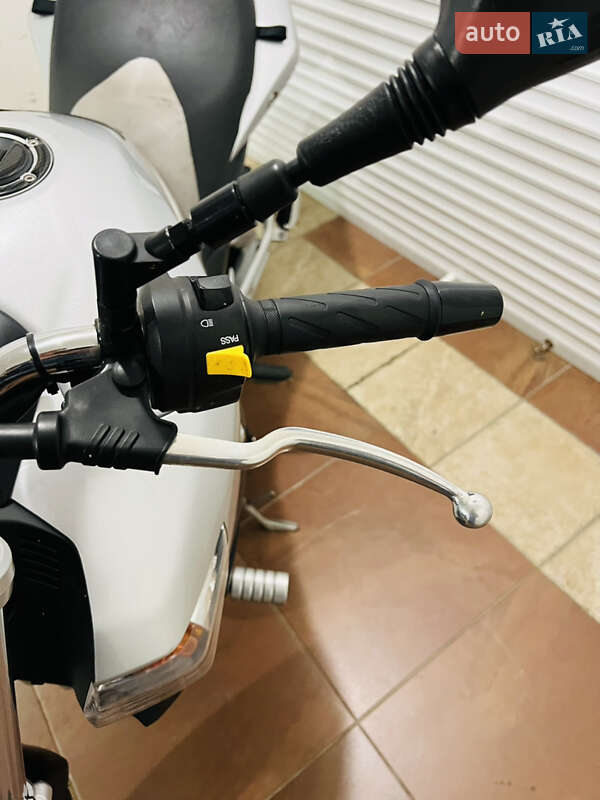 Мотоцикл Без обтекателей (Naked bike) Suzuki GSR 600 2008 в Киеве