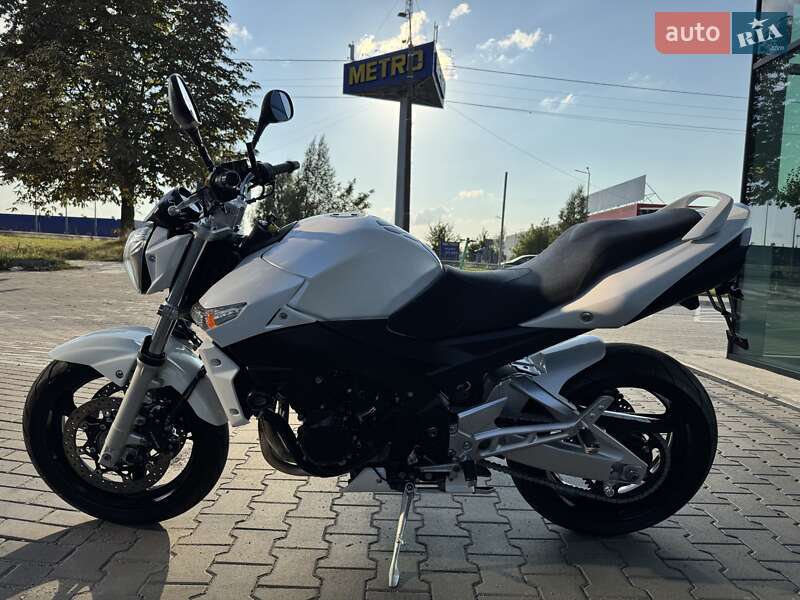 Мотоцикл Без обтекателей (Naked bike) Suzuki GSR 600 2008 в Ровно