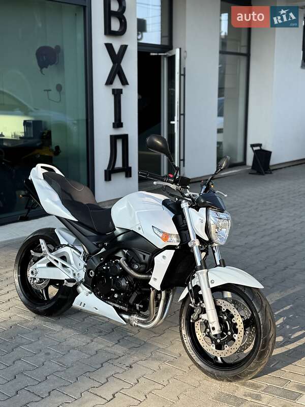 Мотоцикл Без обтекателей (Naked bike) Suzuki GSR 600 2008 в Ровно