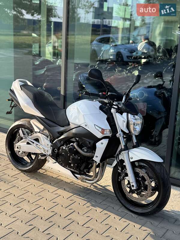 Мотоцикл Без обтекателей (Naked bike) Suzuki GSR 600 2008 в Ровно