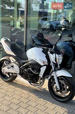 Мотоцикл Без обтікачів (Naked bike) Suzuki GSR 600 2008 в 
