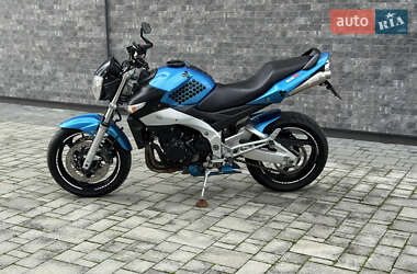 Мотоцикл Классик Suzuki GSR 600 2006 в 