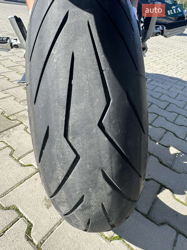 Мотоцикл Без обтекателей (Naked bike) Suzuki GSR 600 2007 в Летичеве