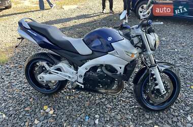 Мотоцикл Спорт-туризм Suzuki GSR 600 2006 в 