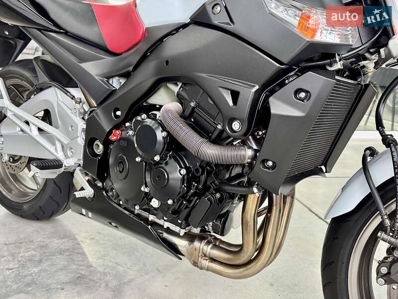 Мотоцикл Без обтікачів (Naked bike) Suzuki GSR 600 2007 в Хмельницькому