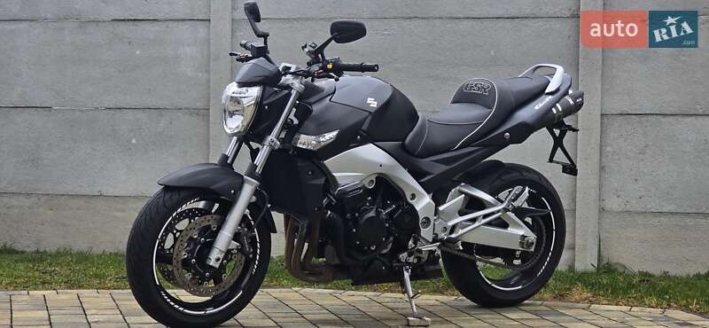 Suzuki GSR 600 2006 Suzuki GSR 600 2006