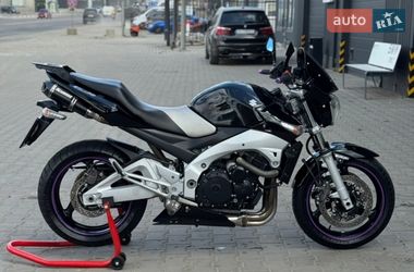 Мотоцикл Без обтекателей (Naked bike) Suzuki GSR 600 2007 в Святопетровское