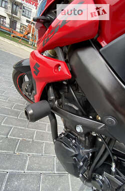 Мотоцикл Без обтікачів (Naked bike) Suzuki GSR 750 2011 в Рівному
