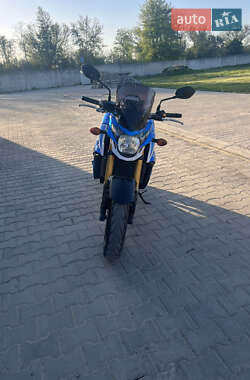 Мотоцикл Спорт-туризм Suzuki GSR 750 2015 в 