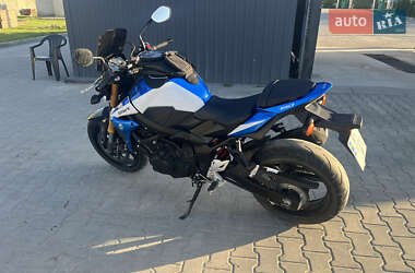 Мотоцикл Спорт-туризм Suzuki GSR 750 2015 в 