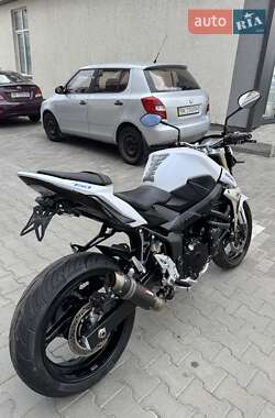 Мотоцикл Без обтекателей (Naked bike) Suzuki GSR 750 2011 в 
