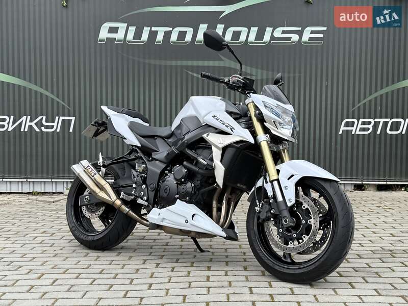 Suzuki GSR 750 2012