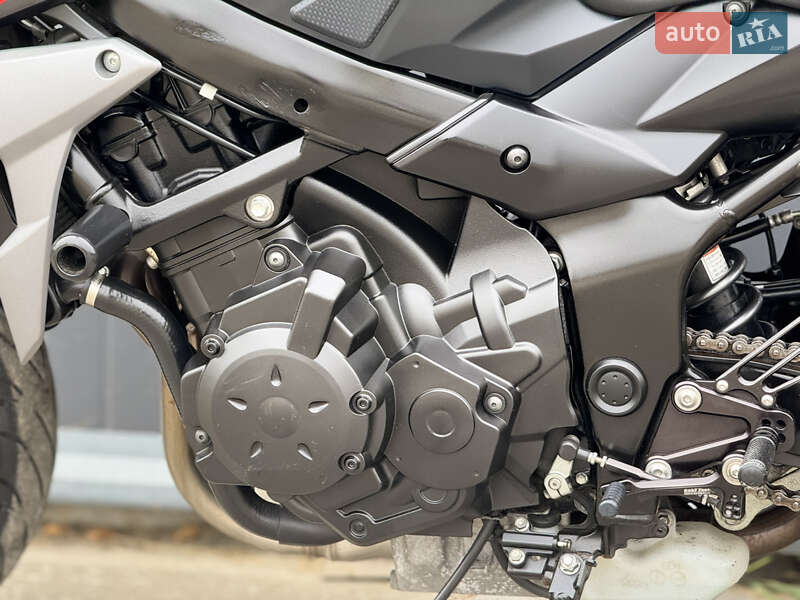 Мотоцикл Без обтекателей (Naked bike) Suzuki GSR 750 2012 в Львове фото 7 Мотоцикл Без обтекателей (Naked bike) Suzuki GSR 750 2012 в Львове