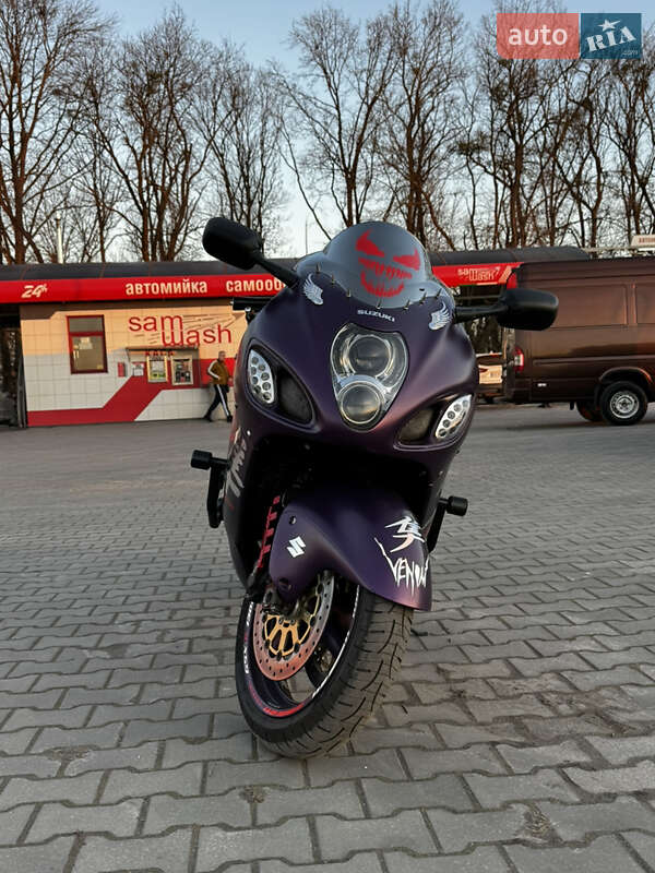 Спортбайк Suzuki GSX 1300R Hayabusa 2002 в Луцьку