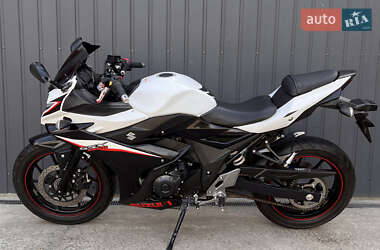 Мотоцикл Спорт-туризм Suzuki GSX 250R 2017 в 