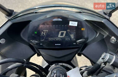 Спортбайк Suzuki GSX 250R 2022 в 