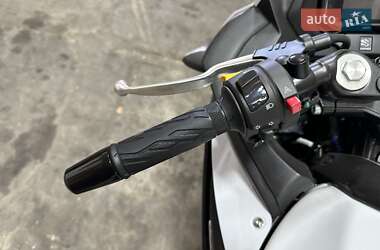 Спортбайк Suzuki GSX 250R 2023 в  фото 13 Спортбайк Suzuki GSX 250R 2023 в