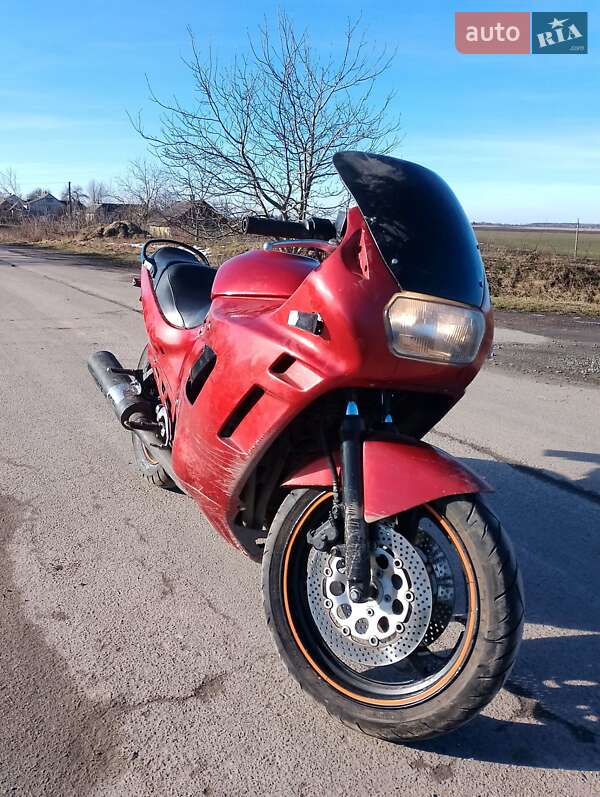 Спортбайк Suzuki GSX 600F 1993 в Локачах