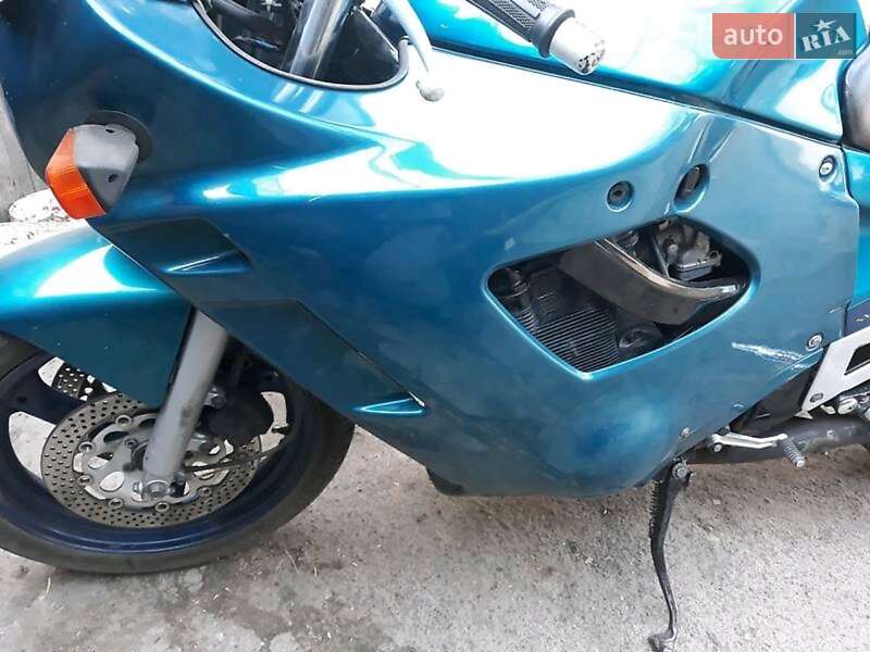 Спортбайк Suzuki GSX 600F 1998 в Луцке