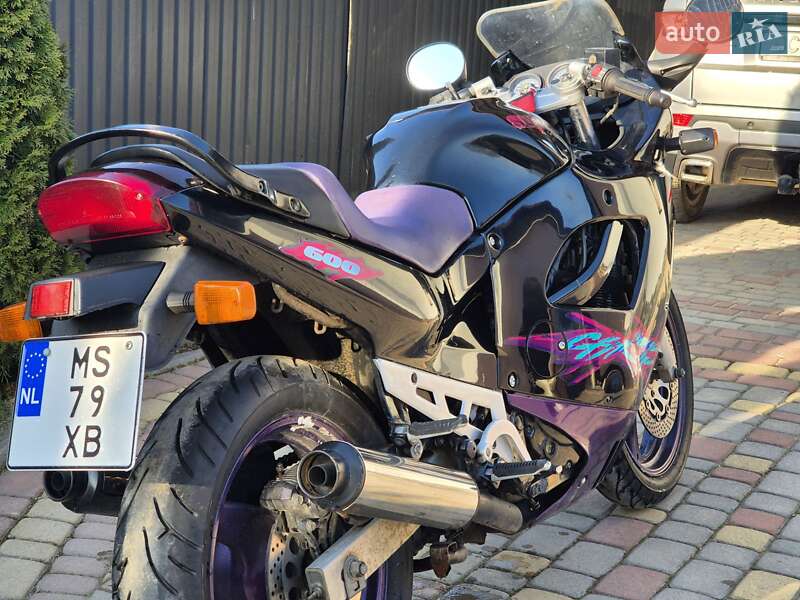 Мотоциклы Suzuki GSX 600F 1994 в Стрые