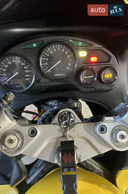 Мотоцикл Спорт-туризм Suzuki GSX 600F 2000 в 