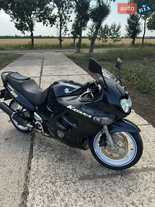 Мотоцикл Спорт-туризм Suzuki GSX 600F 2000 в Васильковке