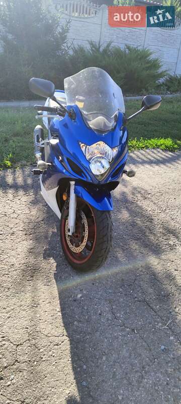 Спортбайк Suzuki GSX 650F 2009 в 