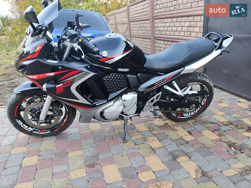 Спортбайк Suzuki GSX 650F 2008 в Харькове фото 3 Спортбайк Suzuki GSX 650F 2008 в Харькове