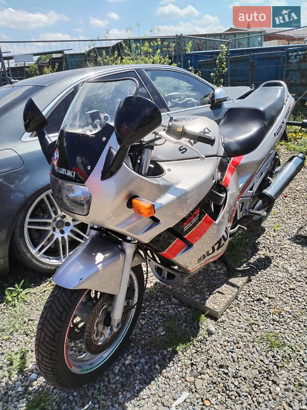 Мотоцикл Классік Suzuki GSX-750 1999 в Луцьку