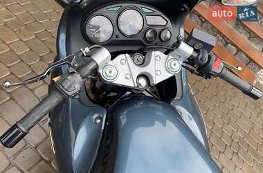 Мотоцикл Спорт-туризм Suzuki GSX 750F Katana 2001 в 