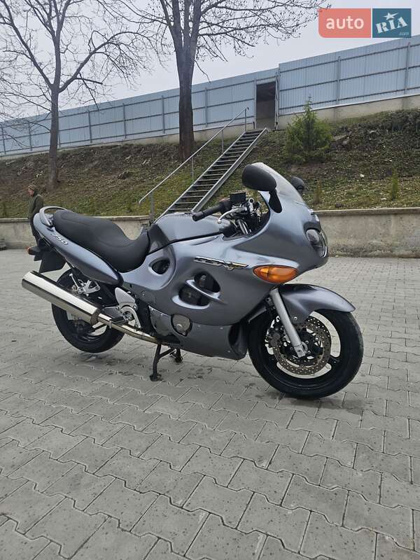Мотоцикл Спорт-туризм Suzuki GSX 750F Katana 2005 в Тернополе