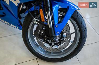 Мотоцикл Без обтікачів (Naked bike) Suzuki GSX 8S 2024 в 