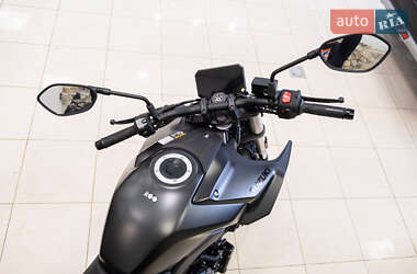 Мотоцикл Без обтекателей (Naked bike) Suzuki GSX 8S 2025 в 