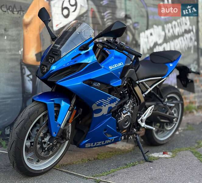 Спортбайк Suzuki GSX 8S 2024 в Києві