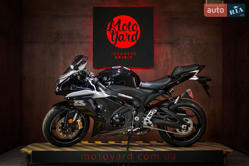 Спортбайк Suzuki GSX-R 1000 2014 в Днепре