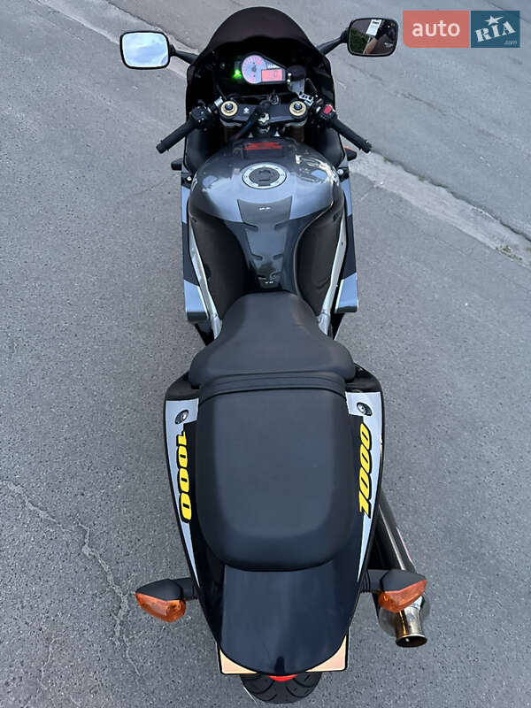 Спортбайк Suzuki GSX-R 1000 2002 в Києві