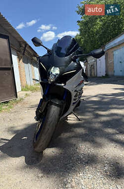 Спортбайк Suzuki GSX-R 1000 2018 в 