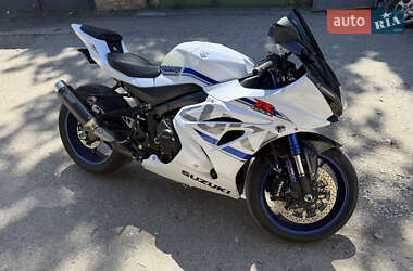 Спортбайк Suzuki GSX-R 1000 2018 в 