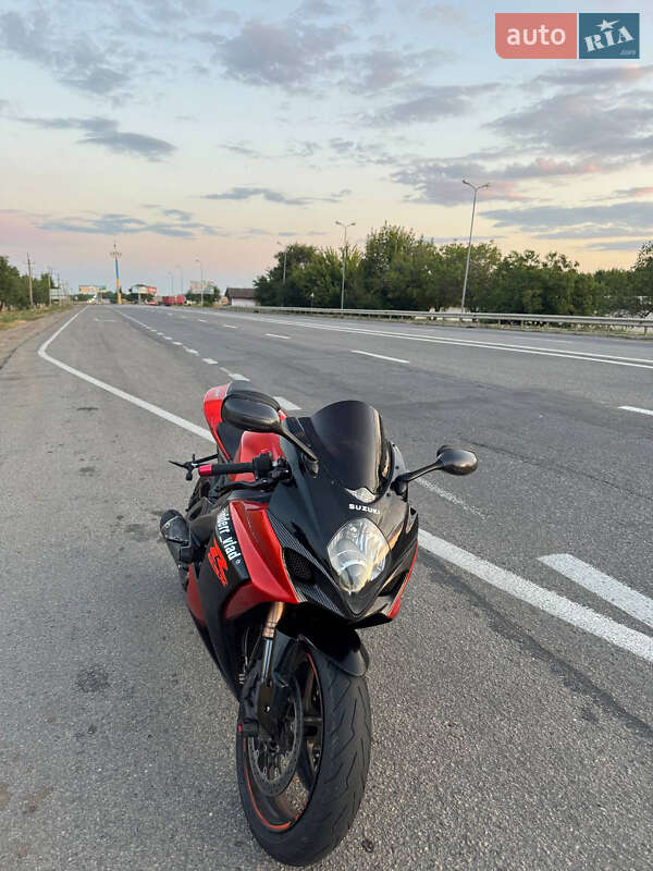 Спортбайк Suzuki GSX-R 1000 2007 в Одессе фото 2 Спортбайк Suzuki GSX-R 1000 2007 в Одессе