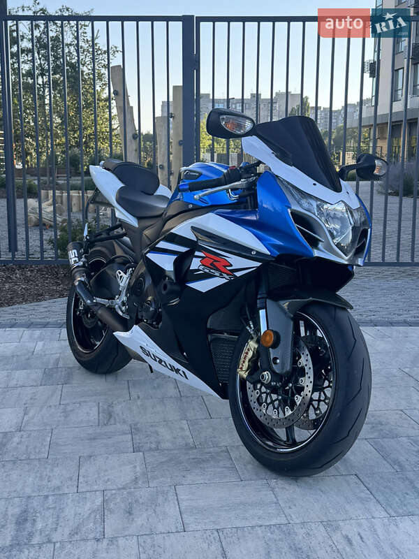 Suzuki GSX-R 1000 2014
