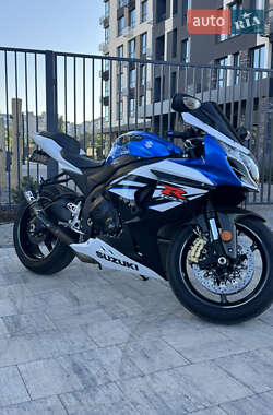 Спортбайк Suzuki GSX-R 1000 2014 в 