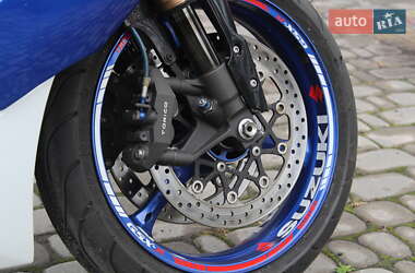 Спортбайк Suzuki GSX-R 1000 2006 в 
