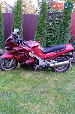 Спортбайк Suzuki GSX-R 1100 1996 в 