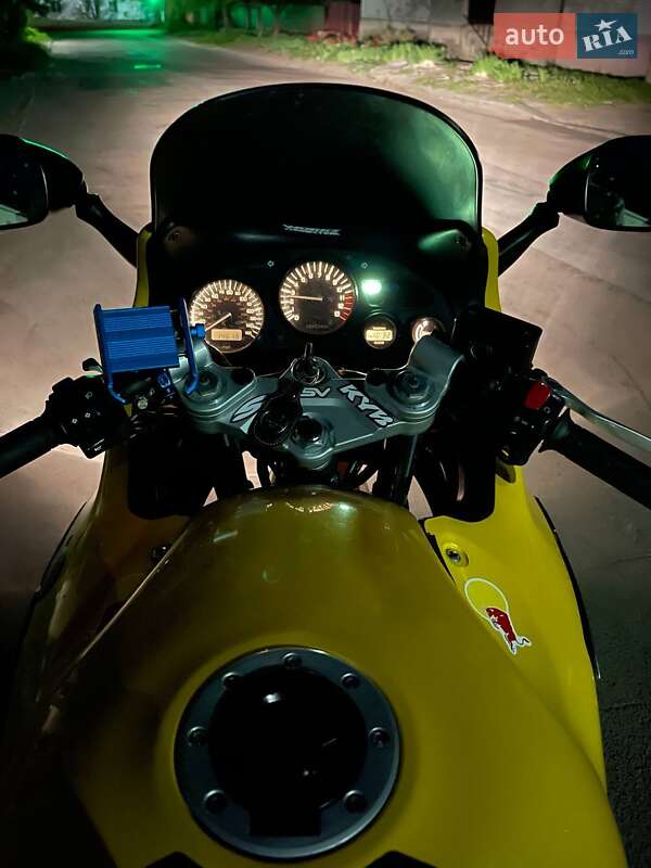 Мотоцикл Спорт-туризм Suzuki GSX-R 600 2001 в Житомирі