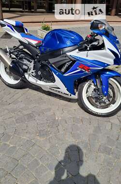 Спортбайк Suzuki GSX-R 600 2013 в Києві