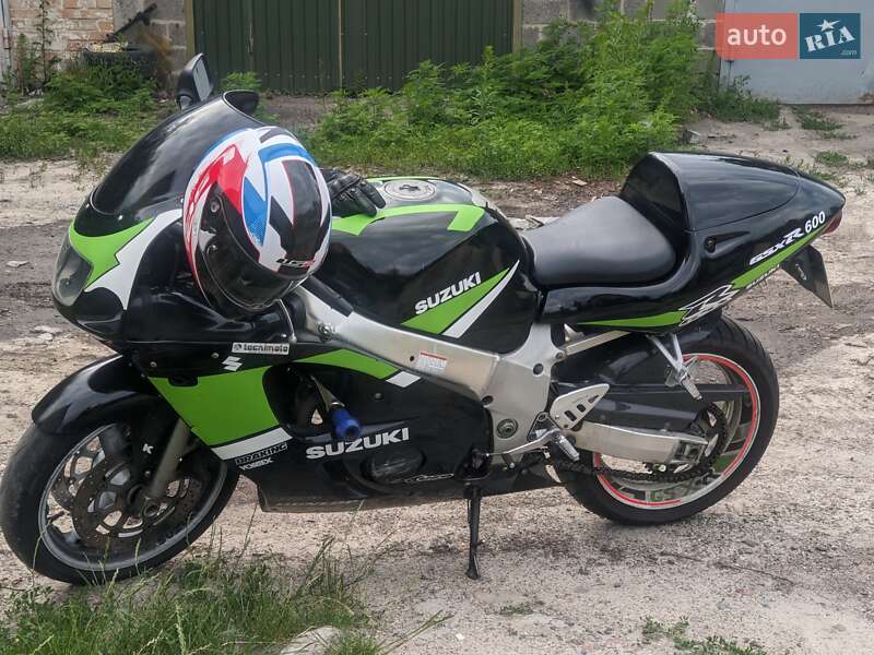 Спортбайк Suzuki GSX-R 600 1998 в Киеве