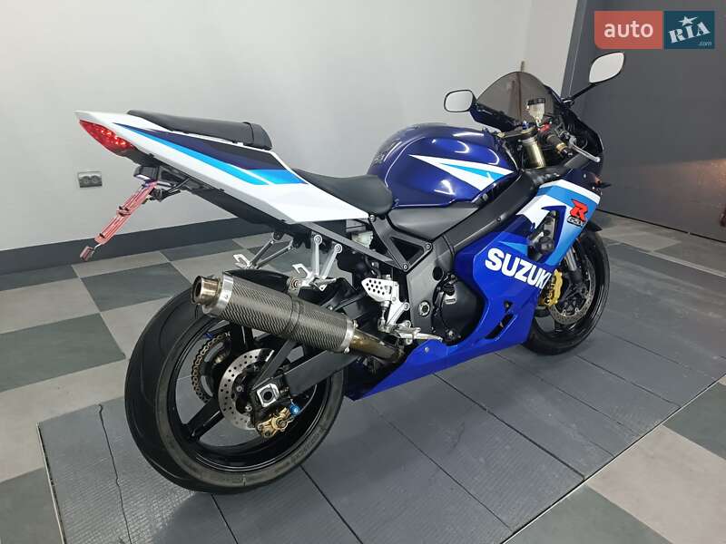 Спортбайк Suzuki GSX-R 600 2006 в Черновцах
