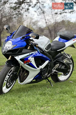 Спортбайк Suzuki GSX-R 600 2007 в Каменском